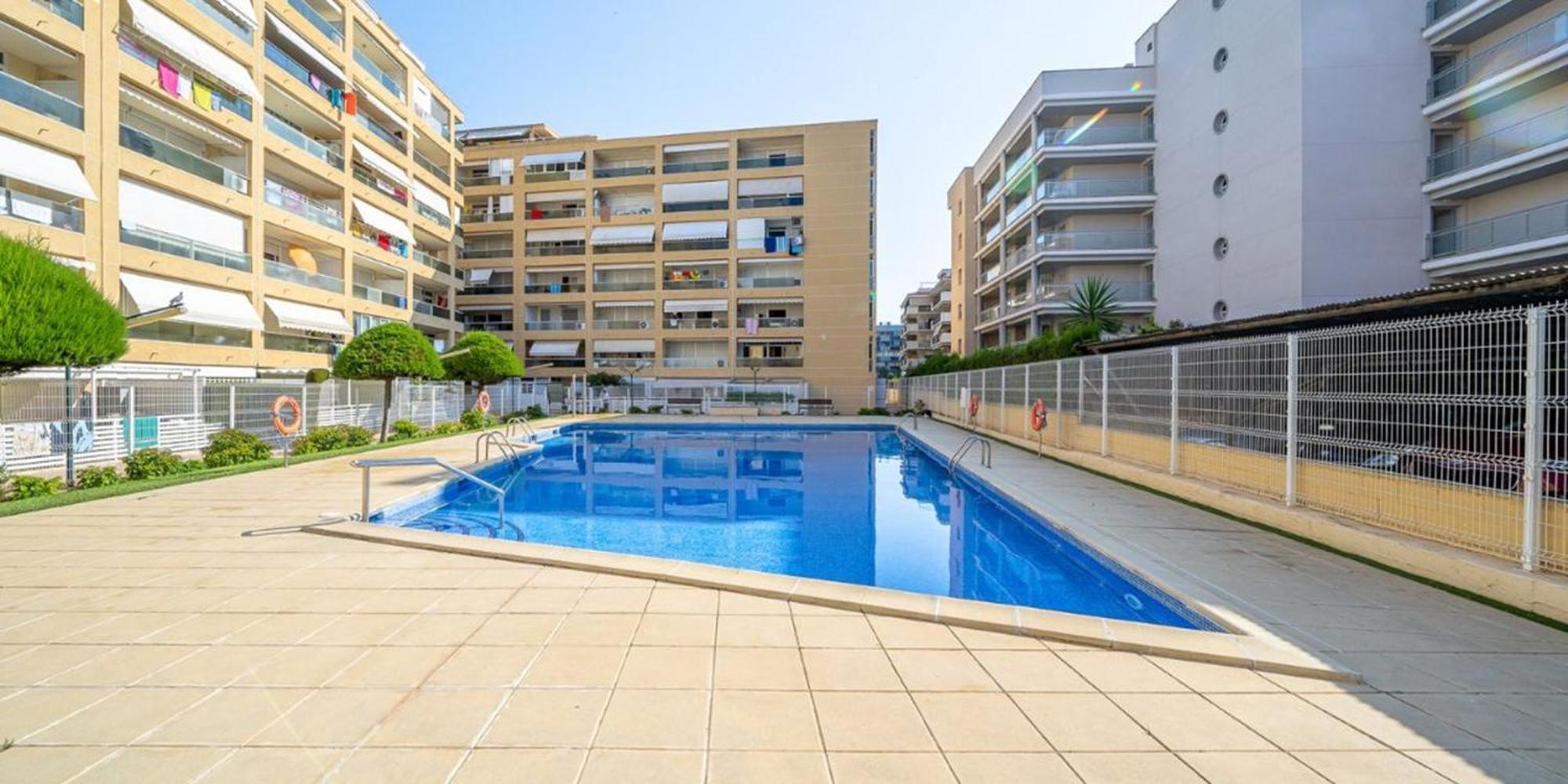 Costa Daurada Apartaments - Aquario Pineda Ла-Пинеда Экстерьер фото